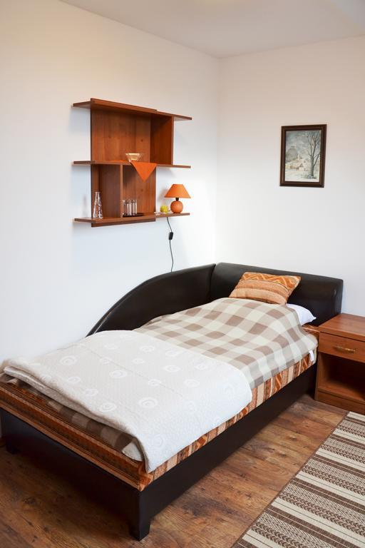 Falusi Patika - Tisza-To Vendeghaz Tiszaszolos Room photo